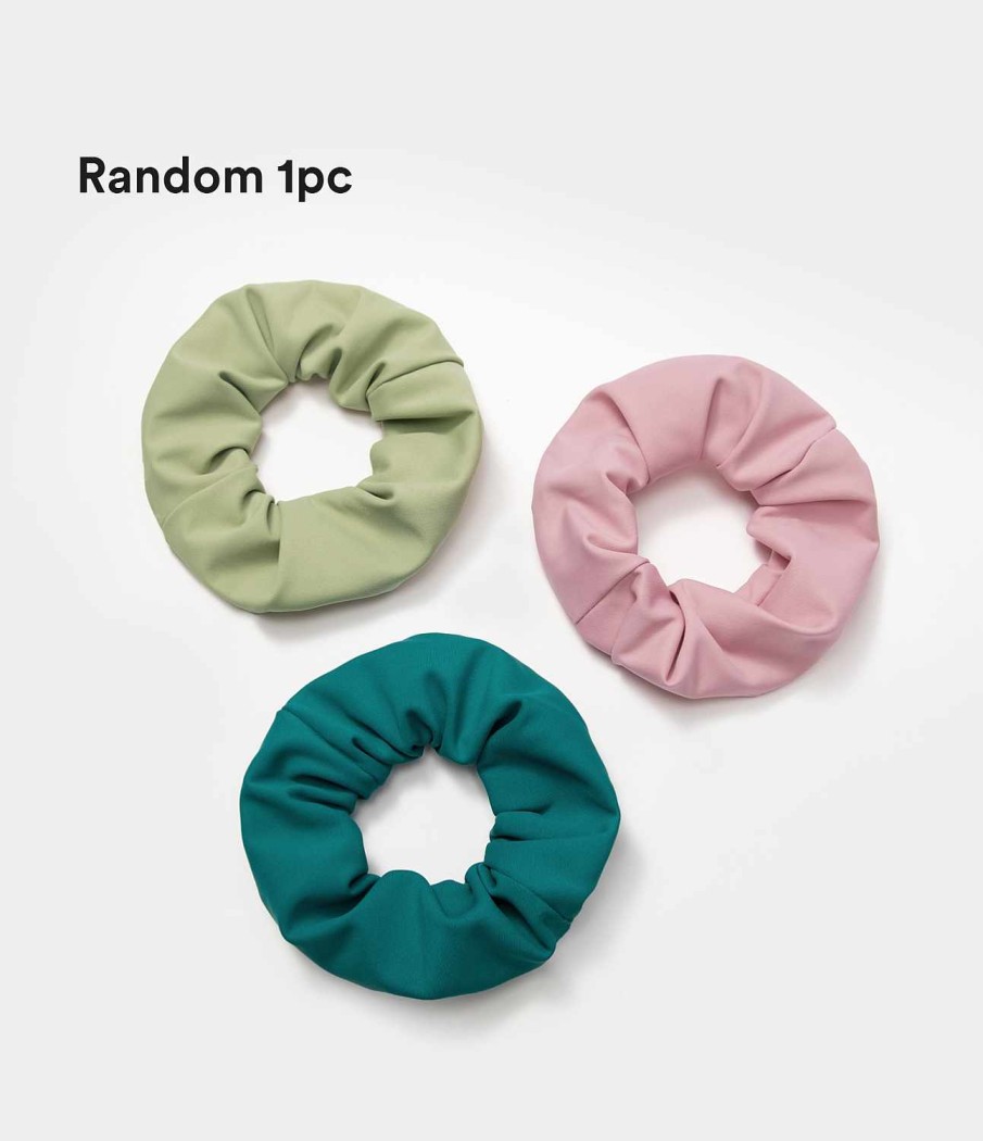 Kleidung HALARA | Cloudful Fabric Random 1Pc Solid Plissee Scrunchie