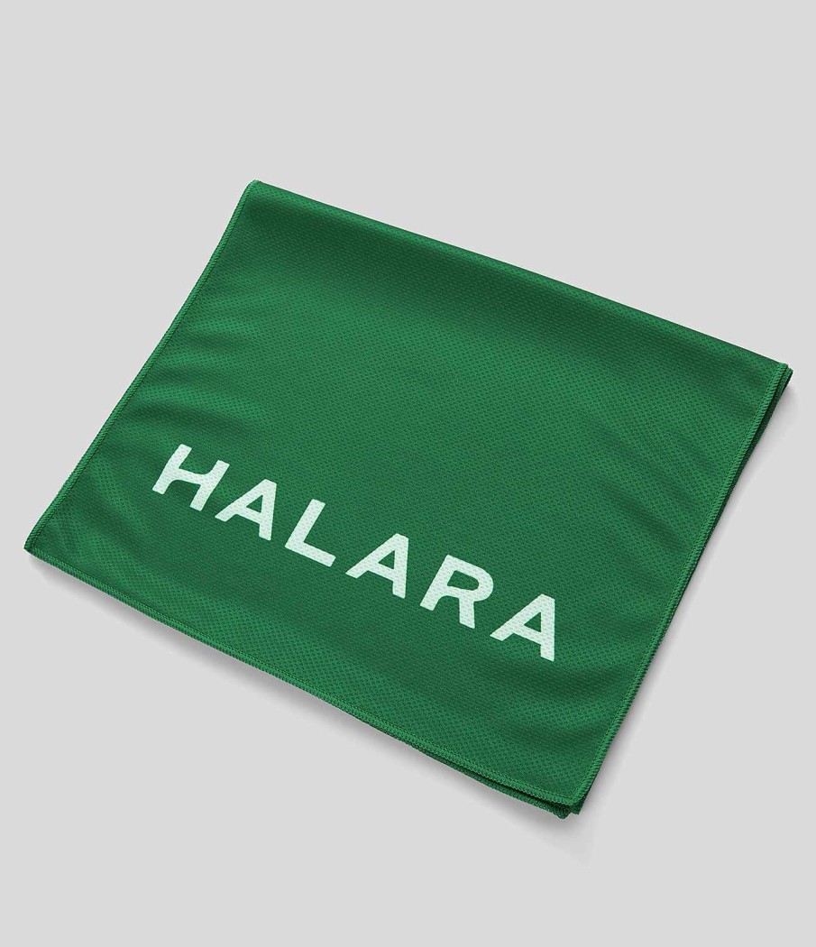 Kleidung HALARA | Schnell Trocknendes Sporthandtuch Von Halara Mit Buchstabendruck