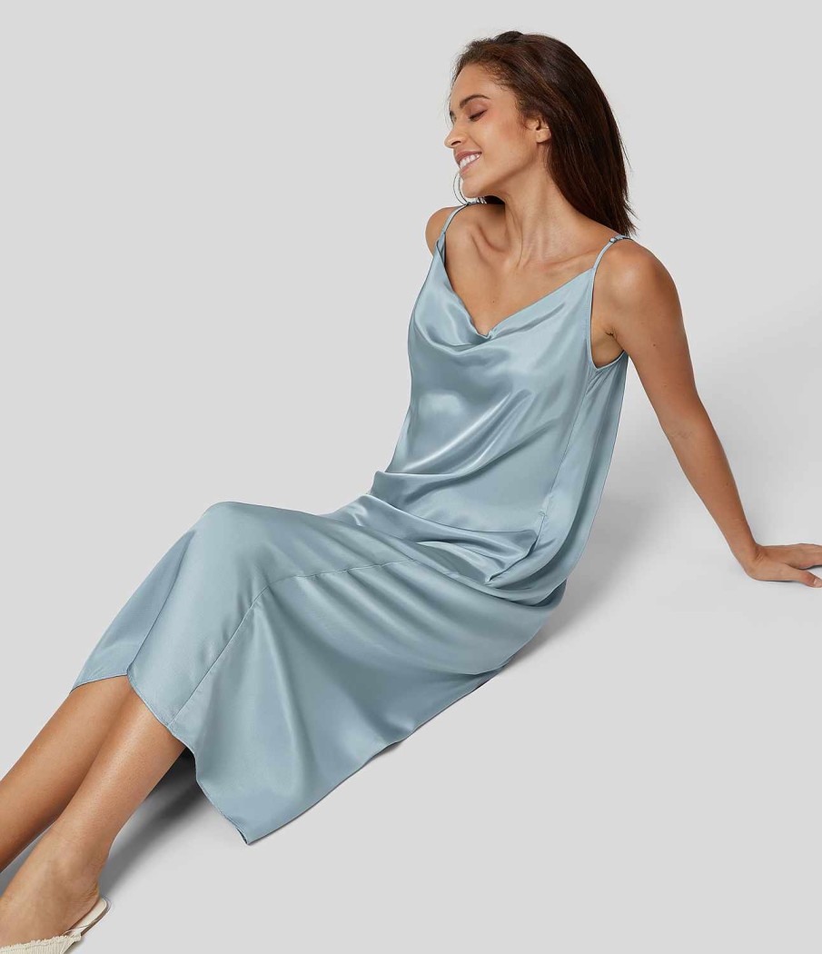 Kleider HALARA | Lassiges Slip-Kleid Mit Wasserfallausschnitt Und Ruckenfreier Knopfleiste Auf Der Ruckseite. Solides, Satinartiges Slip-Kleid